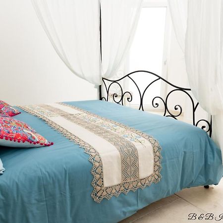 Bed and Breakfast Il Mandorlo Poeta Ostuni Exterior foto