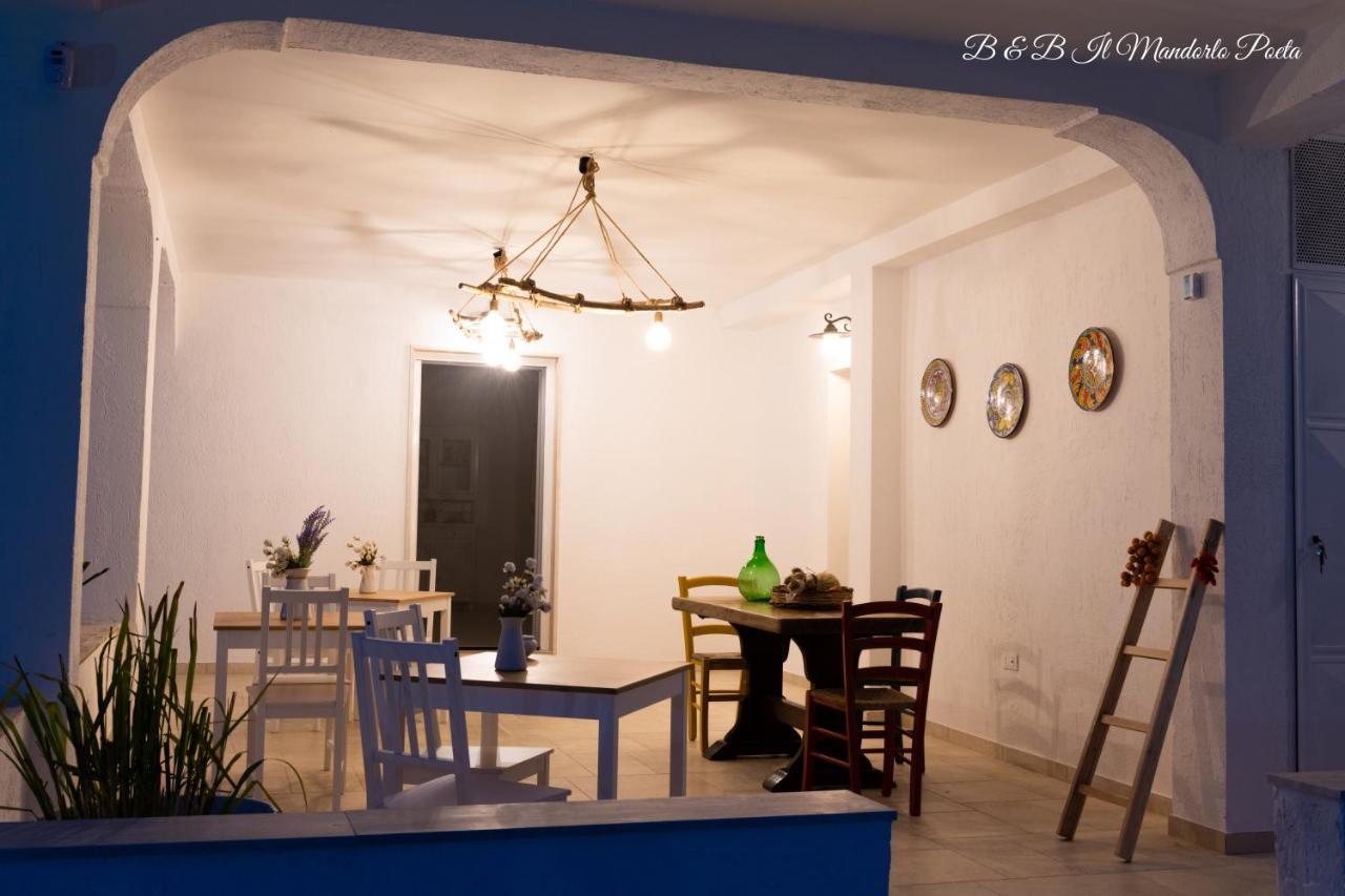 Bed and Breakfast Il Mandorlo Poeta Ostuni Exterior foto